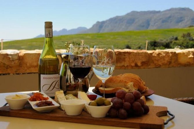 Cape Town: Stellenbosch & Franschhoek Wine Tasting Tour